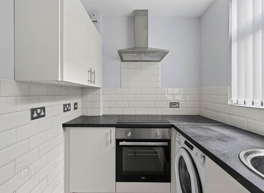 Apt 1, 9 Derryvolgie Avenue, Belfast, BT9 6FL
