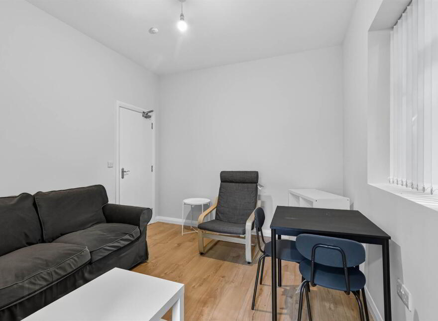 Apt 3, 9 Derryvolgie Avenue, Belfast, BT9 6FL