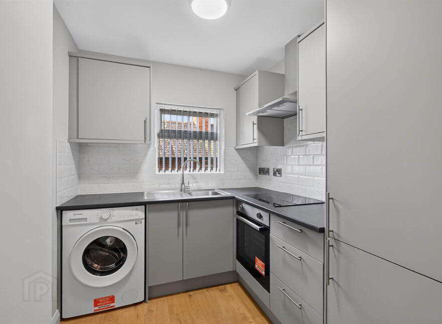 Apt 3, 9 Derryvolgie Avenue, Belfast, BT9 6FL