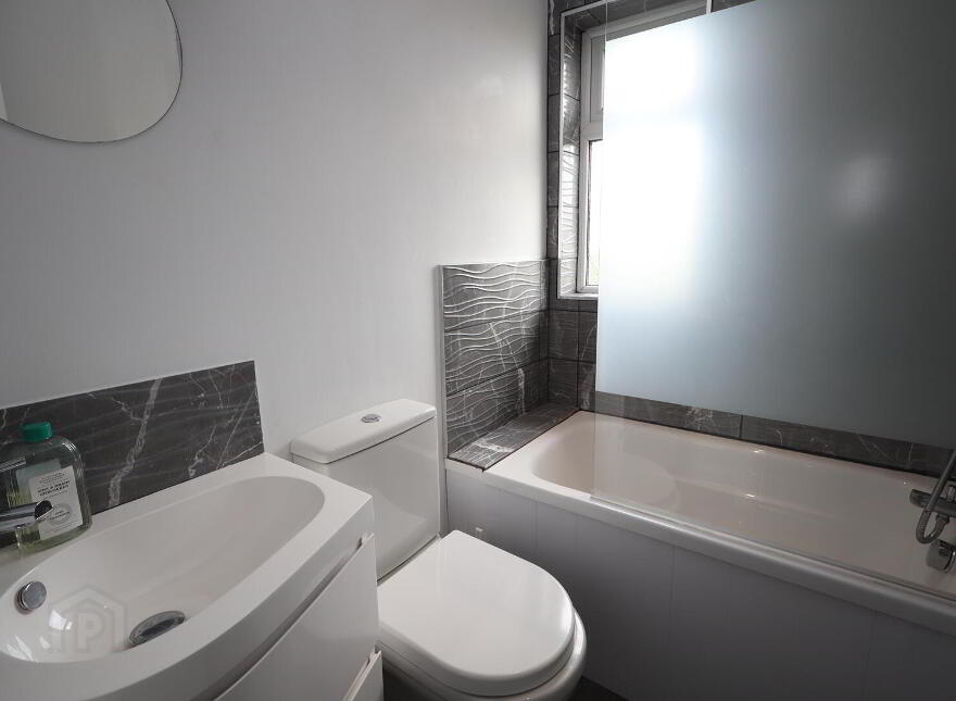 8 Graymount Park, Newtownabbey, BT36 7DT