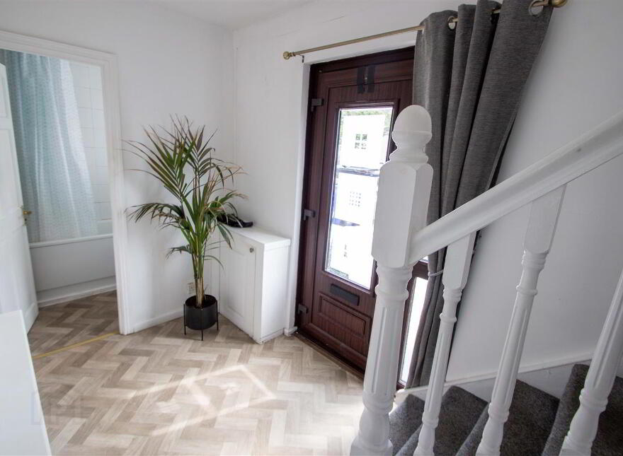 26 Ballymurphy Road, Belfast, BT12 7JL
