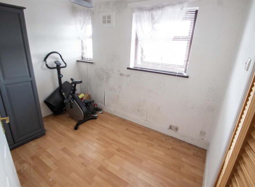 26 Ballymurphy Road, Belfast, BT12 7JL
