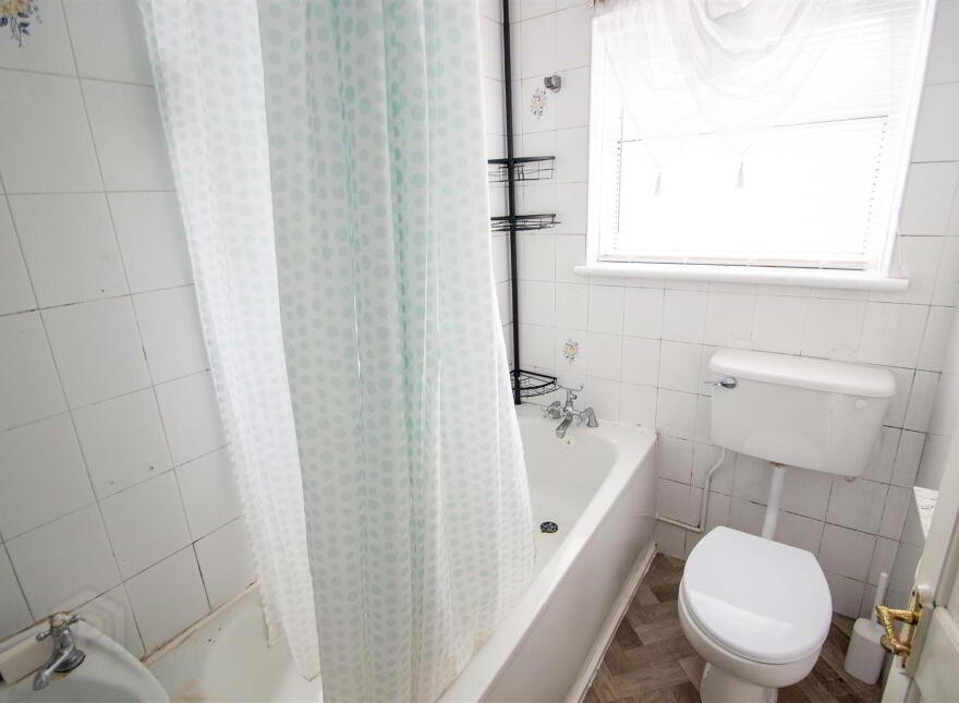 26 Ballymurphy Road, Belfast, BT12 7JL