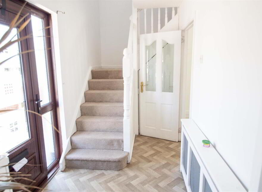 26 Ballymurphy Road, Belfast, BT12 7JL