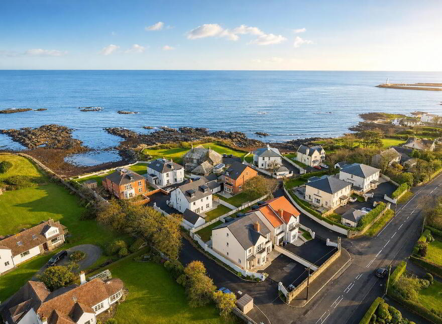 Warren Cove, 37a Warren Road, Donaghadee, BT21 0PD