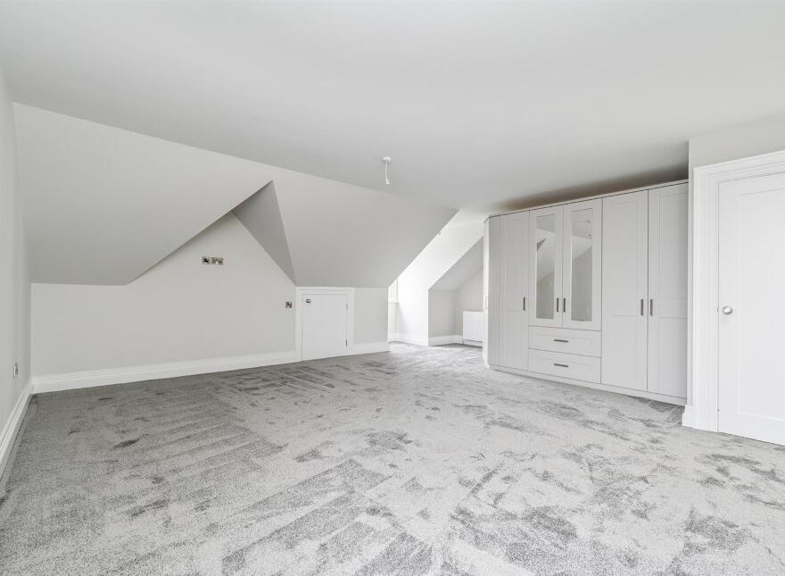 Warren Cove, 37a Warren Road, Donaghadee, BT21 0PD