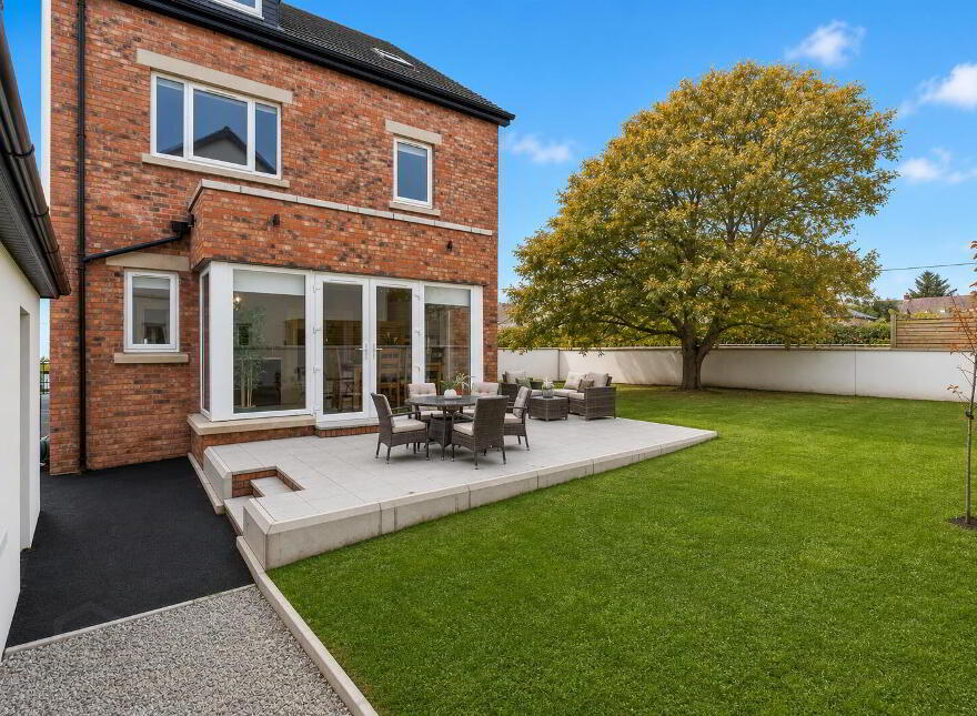 Warren Cove, 37a Warren Road, Donaghadee, BT21 0PD