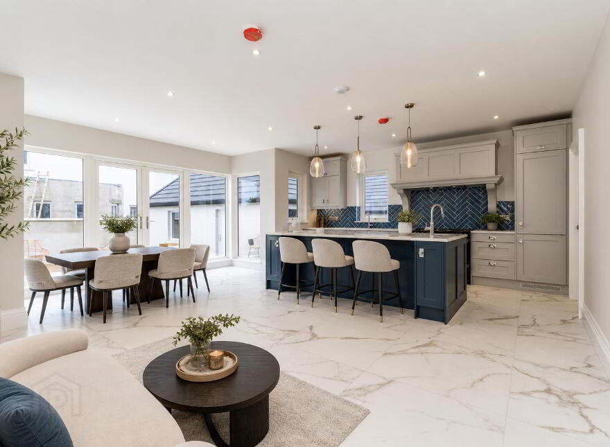 Warren Cove, 37a Warren Road, Donaghadee, BT21 0PD