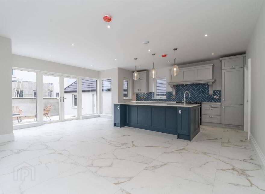 Warren Cove, 37a Warren Road, Donaghadee, BT21 0PD