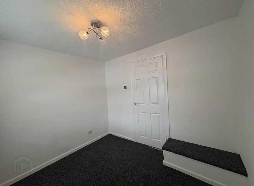 42 Railway Street, Comber, BT23 5HQ