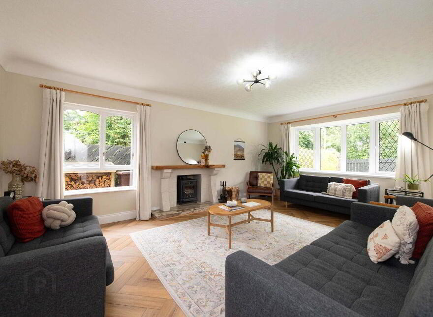 1 Tudor Park, Newtownabbey, BT36 4FT