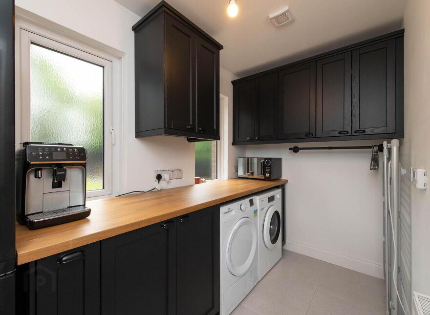 1 Tudor Park, Newtownabbey, BT36 4FT