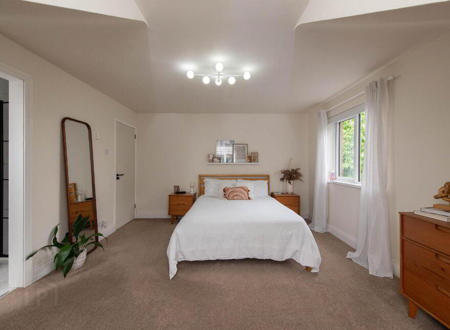 1 Tudor Park, Newtownabbey, BT36 4FT