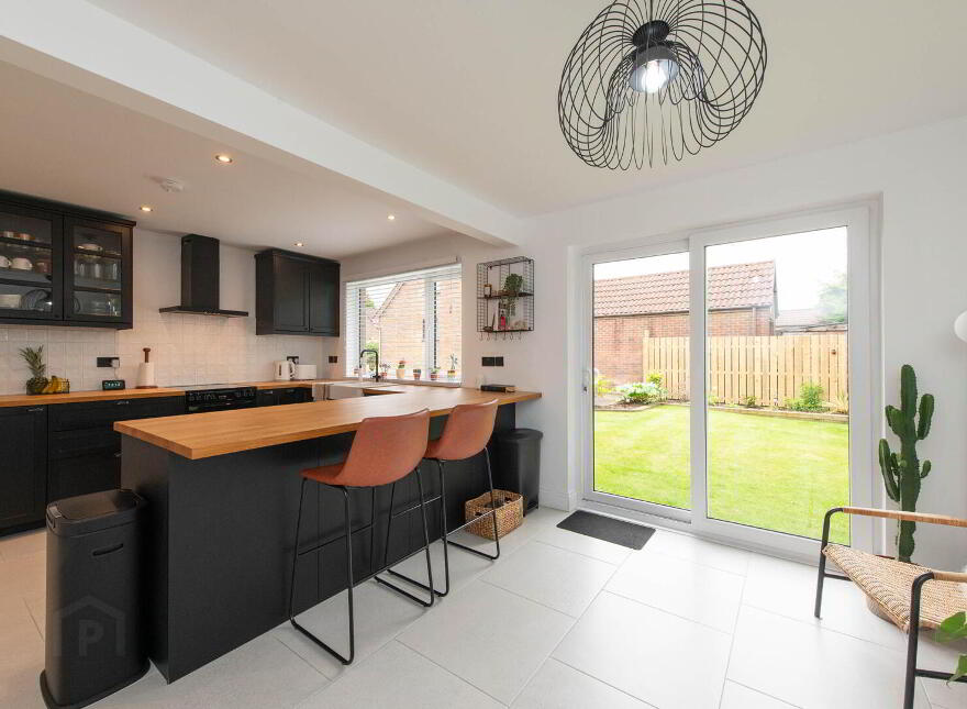 1 Tudor Park, Newtownabbey, BT36 4FT
