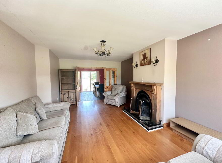 11 Ard Chluain, Roslea Road, Clones, H23X054