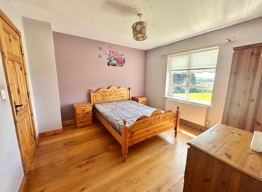 11 Ard Chluain, Roslea Road, Clones, H23X054