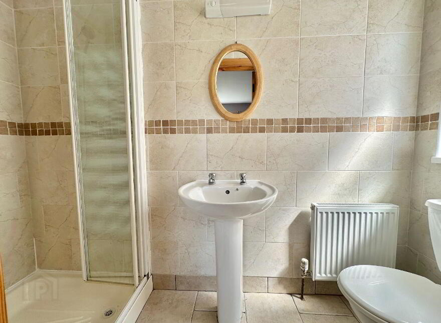 11 Ard Chluain, Roslea Road, Clones, H23X054