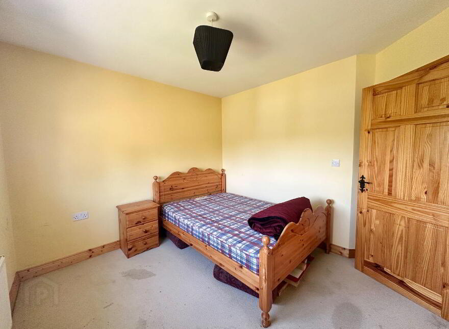 11 Ard Chluain, Roslea Road, Clones, H23X054