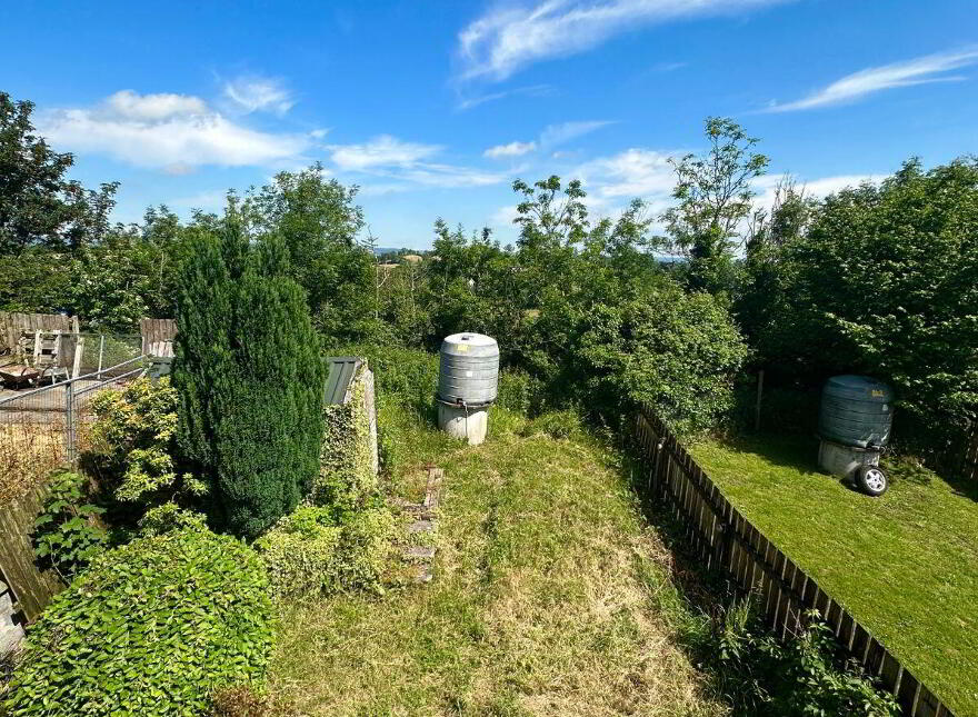 11 Ard Chluain, Roslea Road, Clones, H23X054