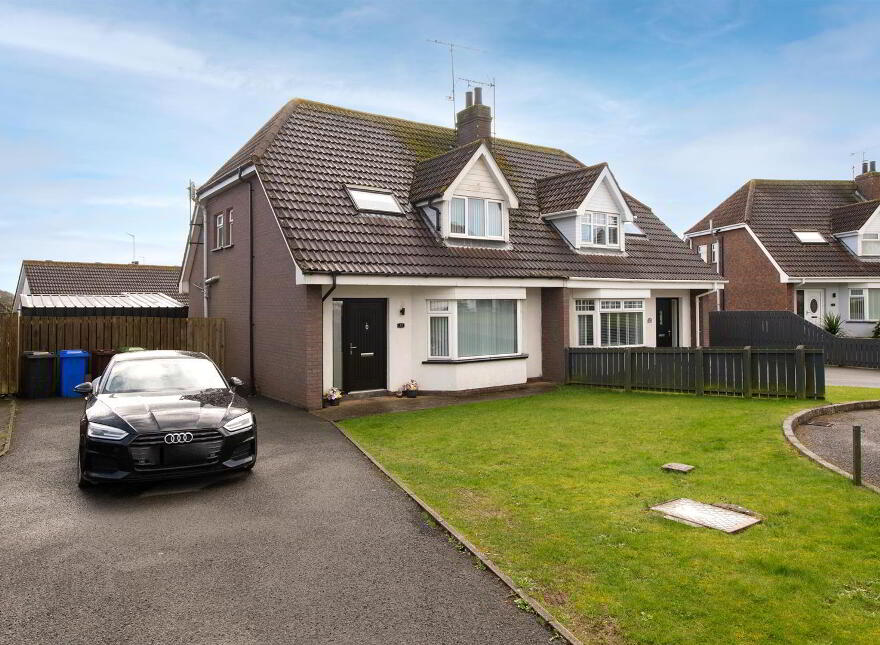 15 Ardfern Avenue, Downpatrick, BT30 6TR