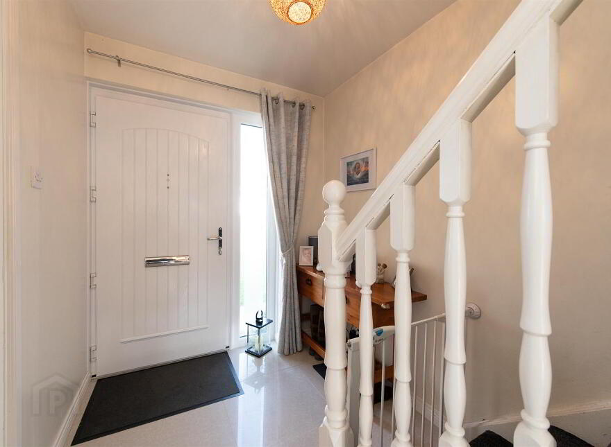 15 Ardfern Avenue, Downpatrick, BT30 6TR