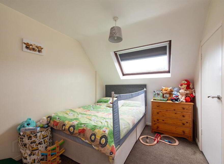 15 Ardfern Avenue, Downpatrick, BT30 6TR