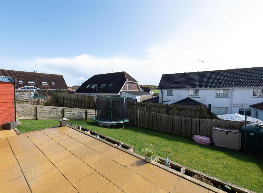 15 Ardfern Avenue, Downpatrick, BT30 6TR