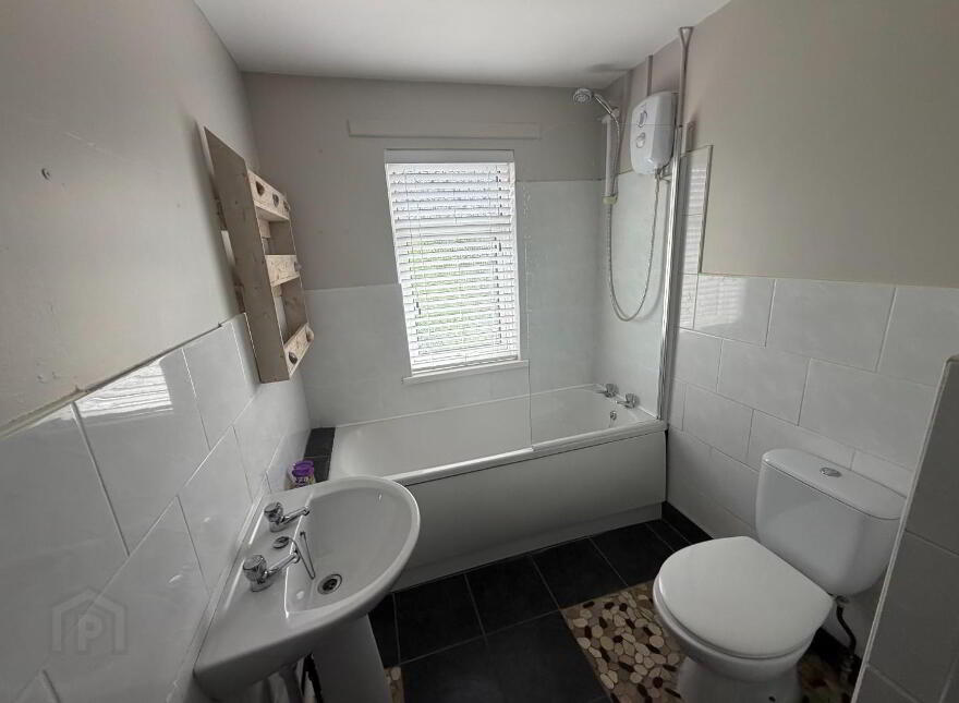 93 Winchester Park, Kilfennan, Derry, BT47 6TT