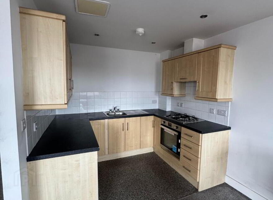 706 College Court Central, 56 King Street, Belfast, BT1 6BZ