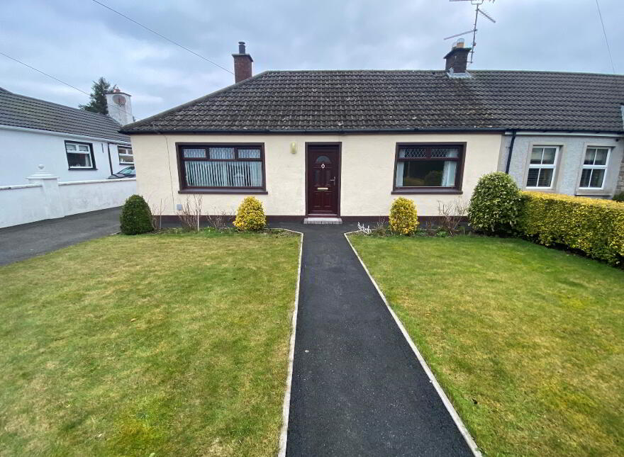 216 Newtownhamilton Rd, Armagh, BT60 2QR