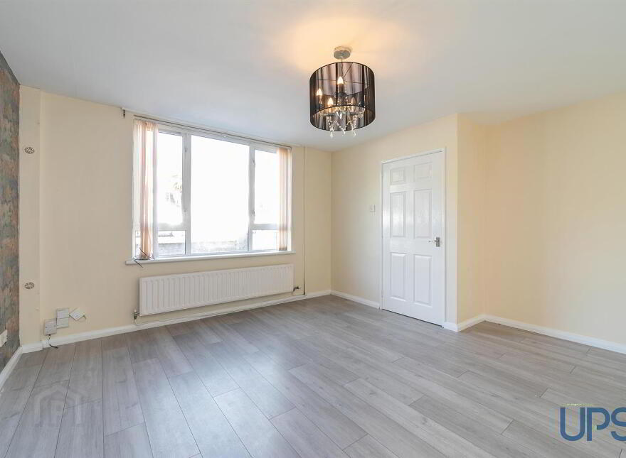 6 Whin Park, Twinbrook, Belfast, BT17 0DH