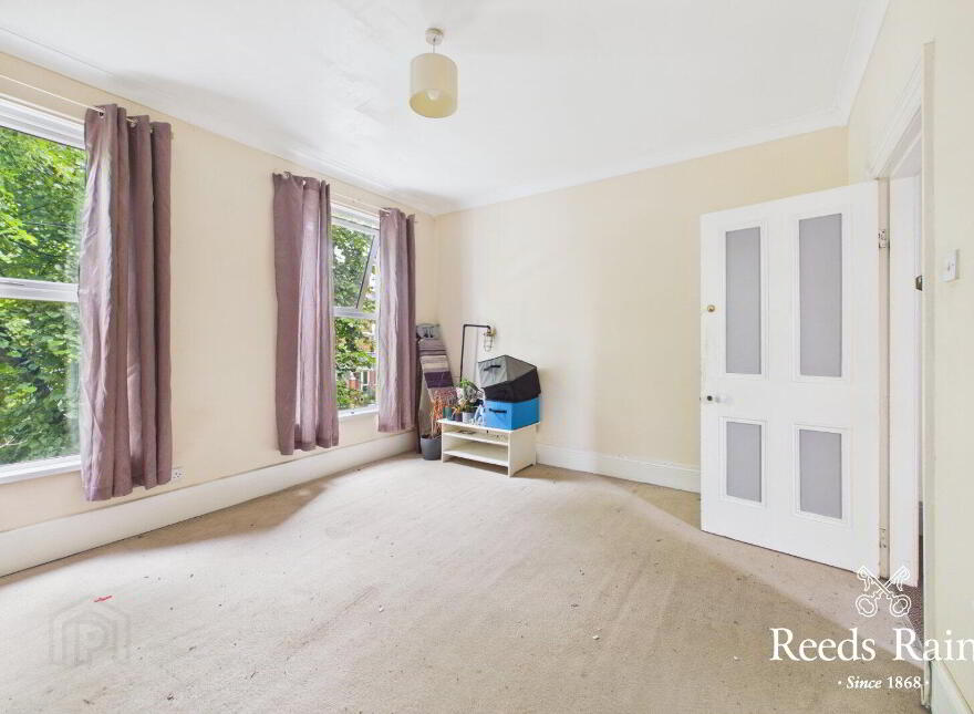 23 Deramore Avenue, Belfast, BT7 3ER