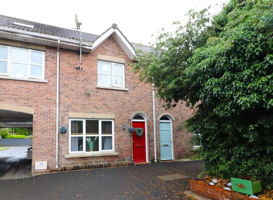 5 Station Court, Stoneyford, Lisburn, BT28 3TJ