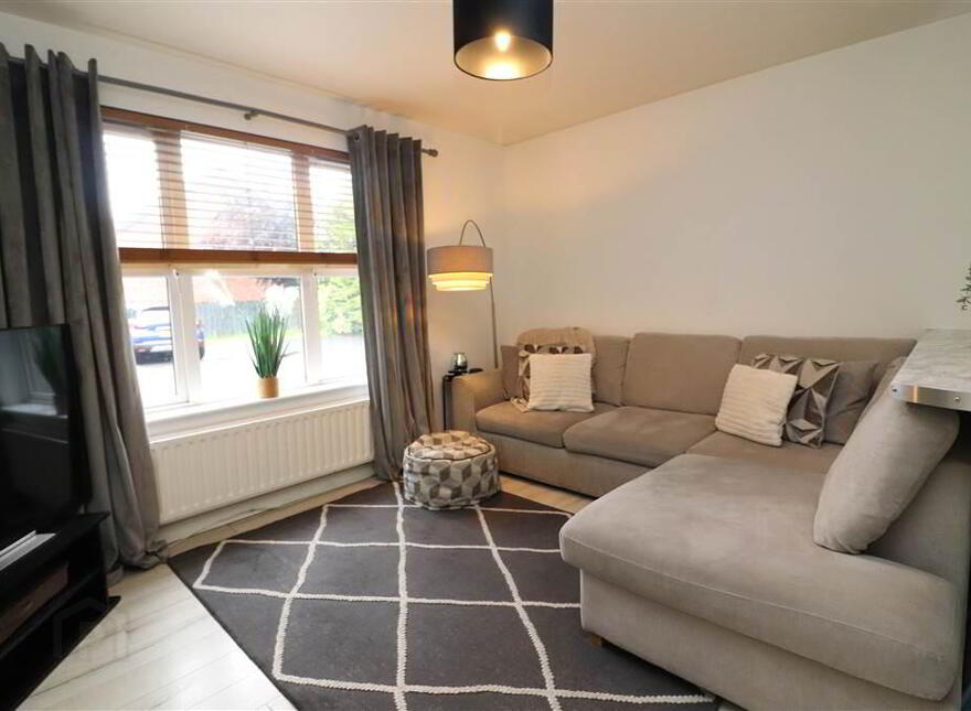 5 Station Court, Stoneyford, Lisburn, BT28 3TJ