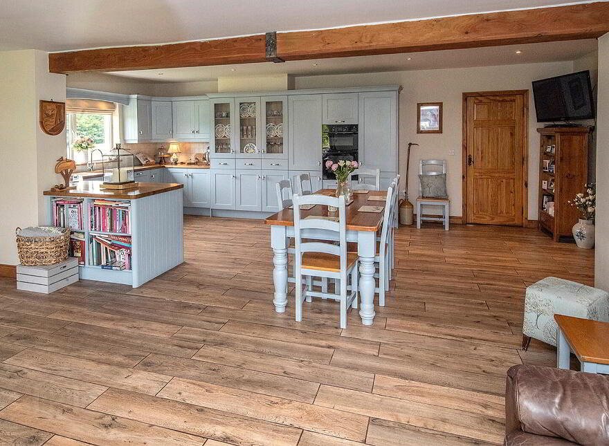 Ballynatray Commons, Lackaroe, P36XD60