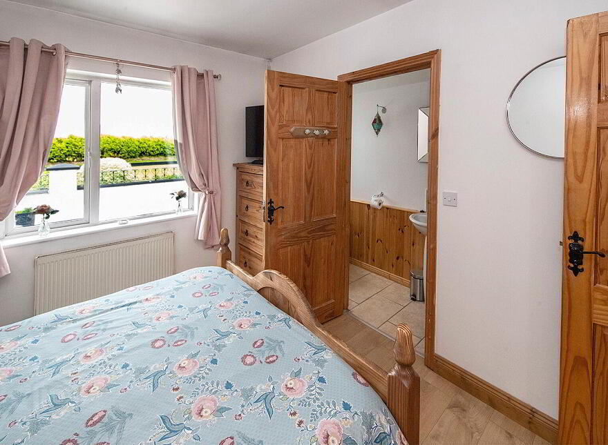 Ballynatray Commons, Lackaroe, P36XD60