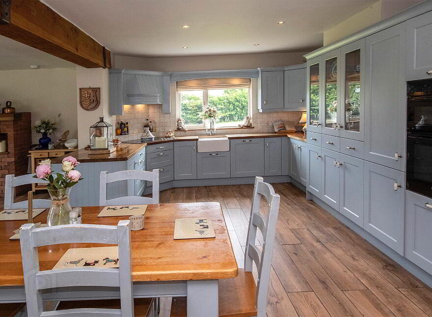 Ballynatray Commons, Lackaroe, P36XD60