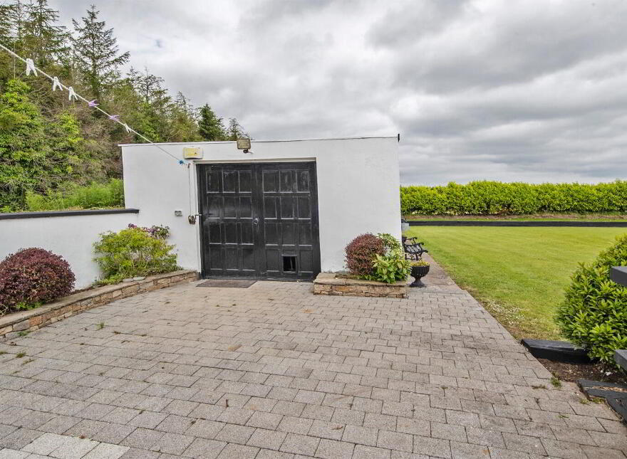 Ballynatray Commons, Lackaroe, P36XD60