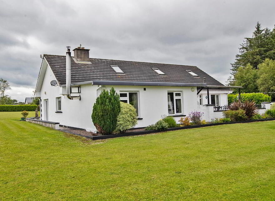 Ballynatray Commons, Lackaroe, P36XD60