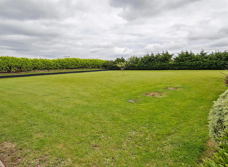 Ballynatray Commons, Lackaroe, P36XD60