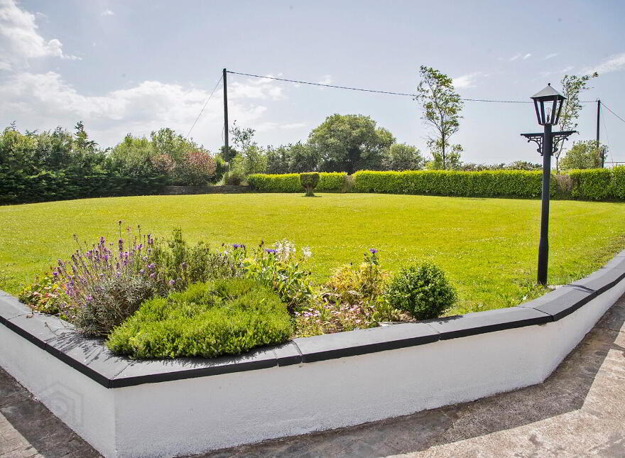 Ballynatray Commons, Lackaroe, P36XD60