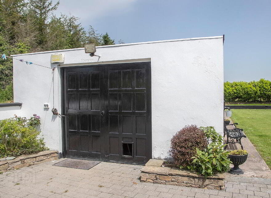 Ballynatray Commons, Lackaroe, P36XD60