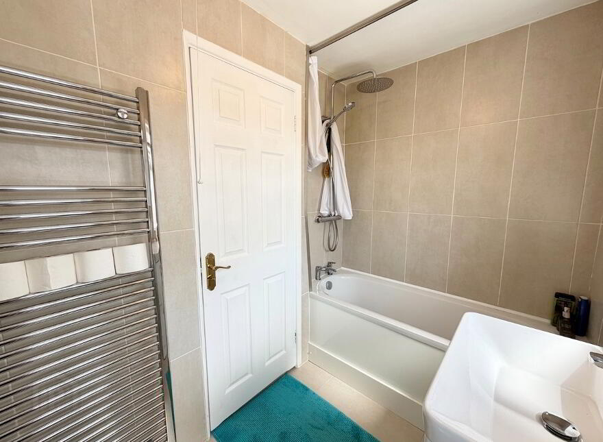 18 Deramore Drive, Ballymena, BT43 7EF