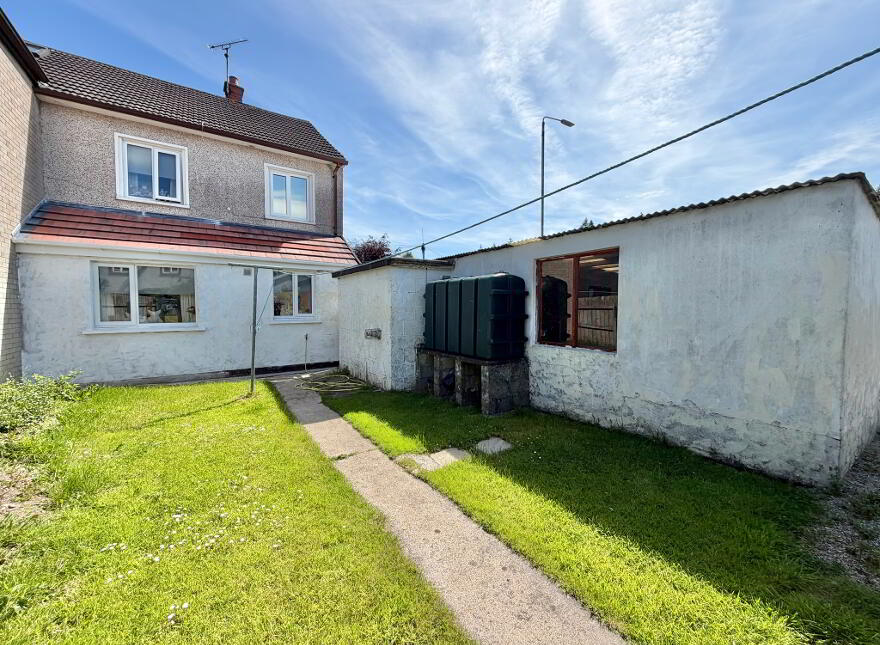 13 Festival Park, Omagh, BT78 1JW