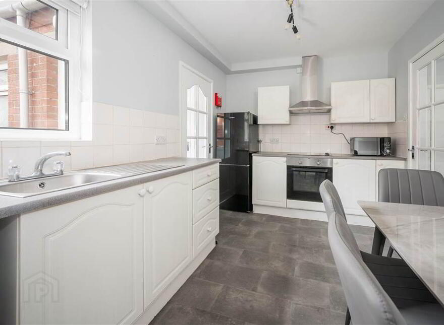 149 Ebor Street, Belfast, BT12 6NP