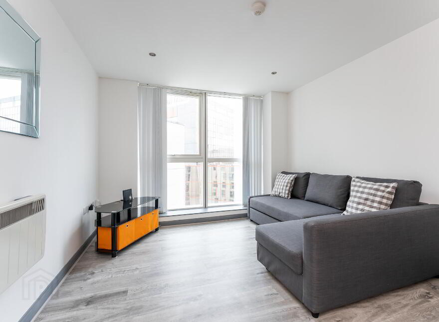 7-03 Obel, 62 Donegal Quay, Belfast, BT1 3NG
