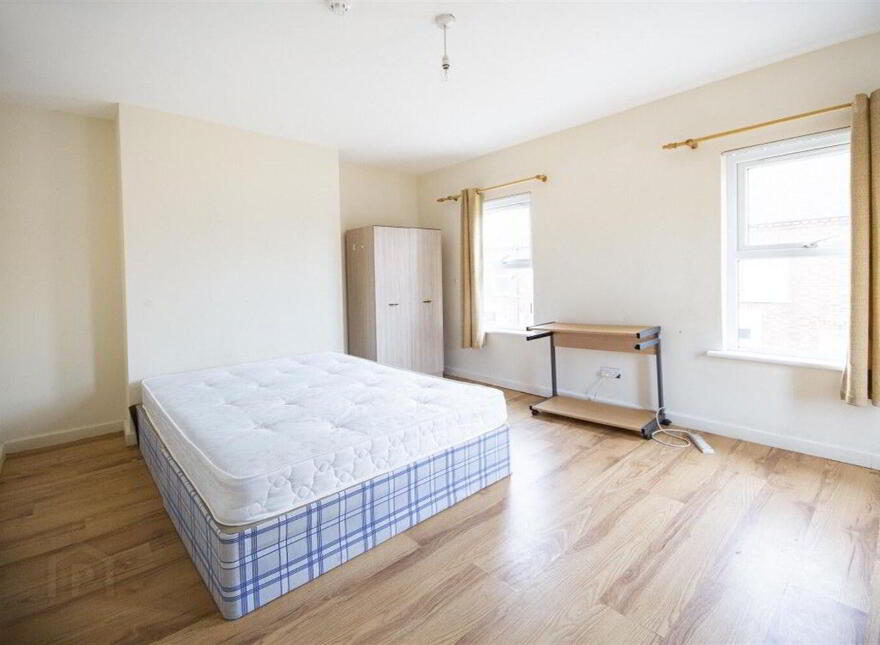 11 Harrow Street, Belfast, BT7 1QG