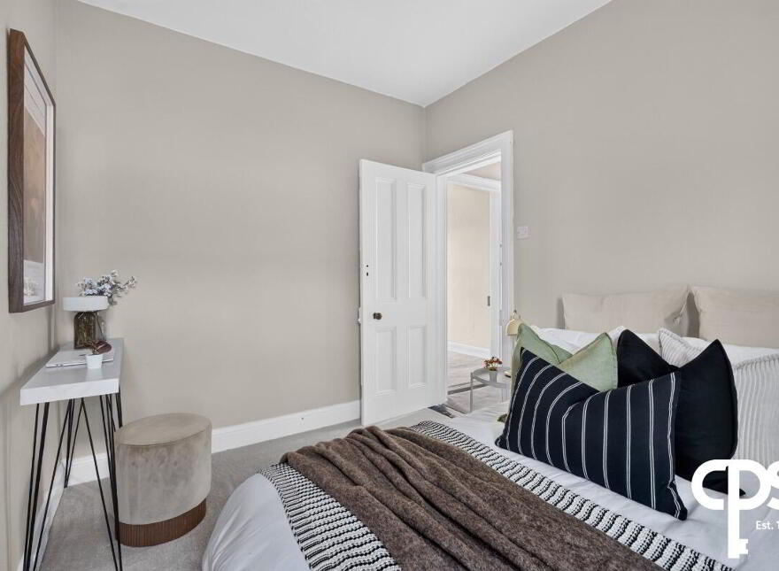 35 Ava Avenue, Belfast, BT7 3BP