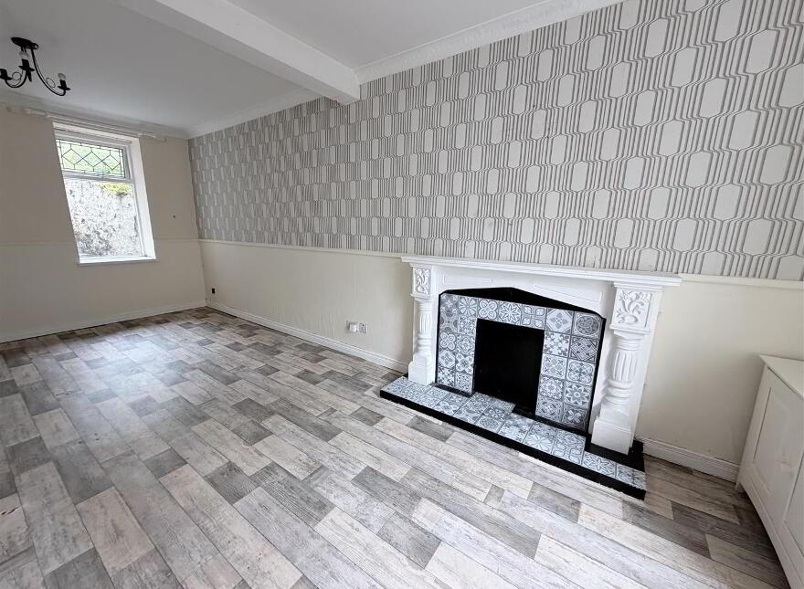 4 Clifton Street, Waterside, Derry, BT47 2BN