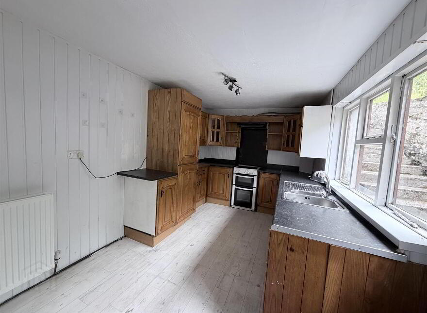 4 Clifton Street, Waterside, Derry, BT47 2BN